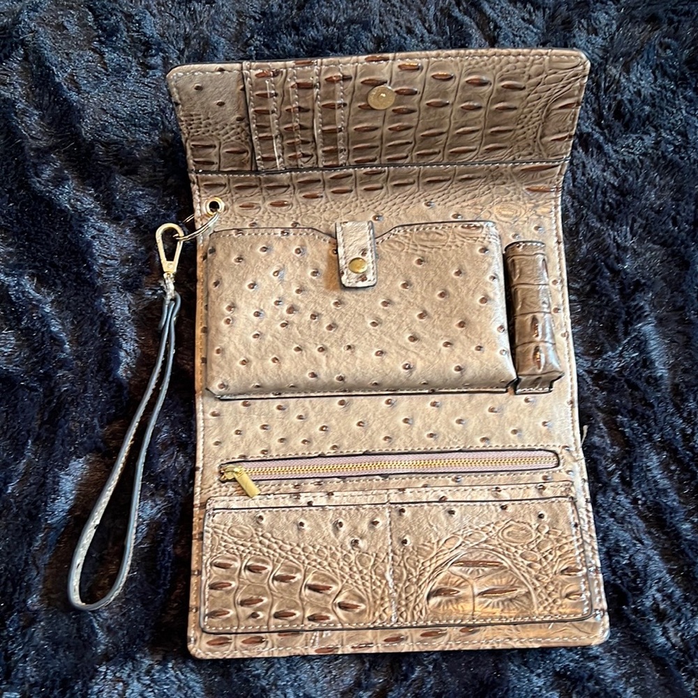 Vegan leather wristlet